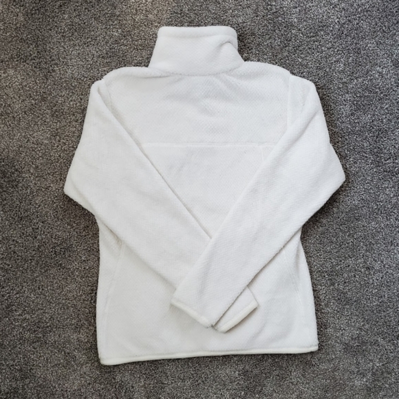 LIKE NEW Patagonia Women's Snap-T® Fleece Pullover - Picture 2 of 10